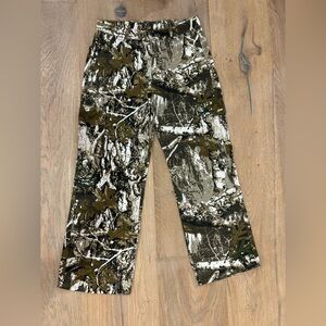 Women’s Camouflage Jeans/Pants